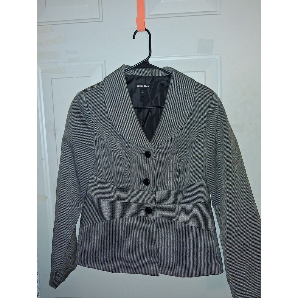 Dana Kay Women's Sz 8 Black White Pinstripe Striped Blazer 100%...